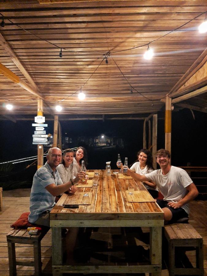 Cabanas De Nacpan Camping Resort El Nido Luaran gambar